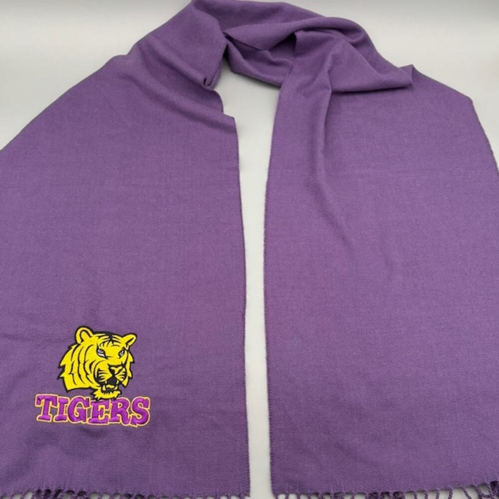 Ladies LSU Tigers Purple Logo Scarf w/Fringe - Picture 3 of 4